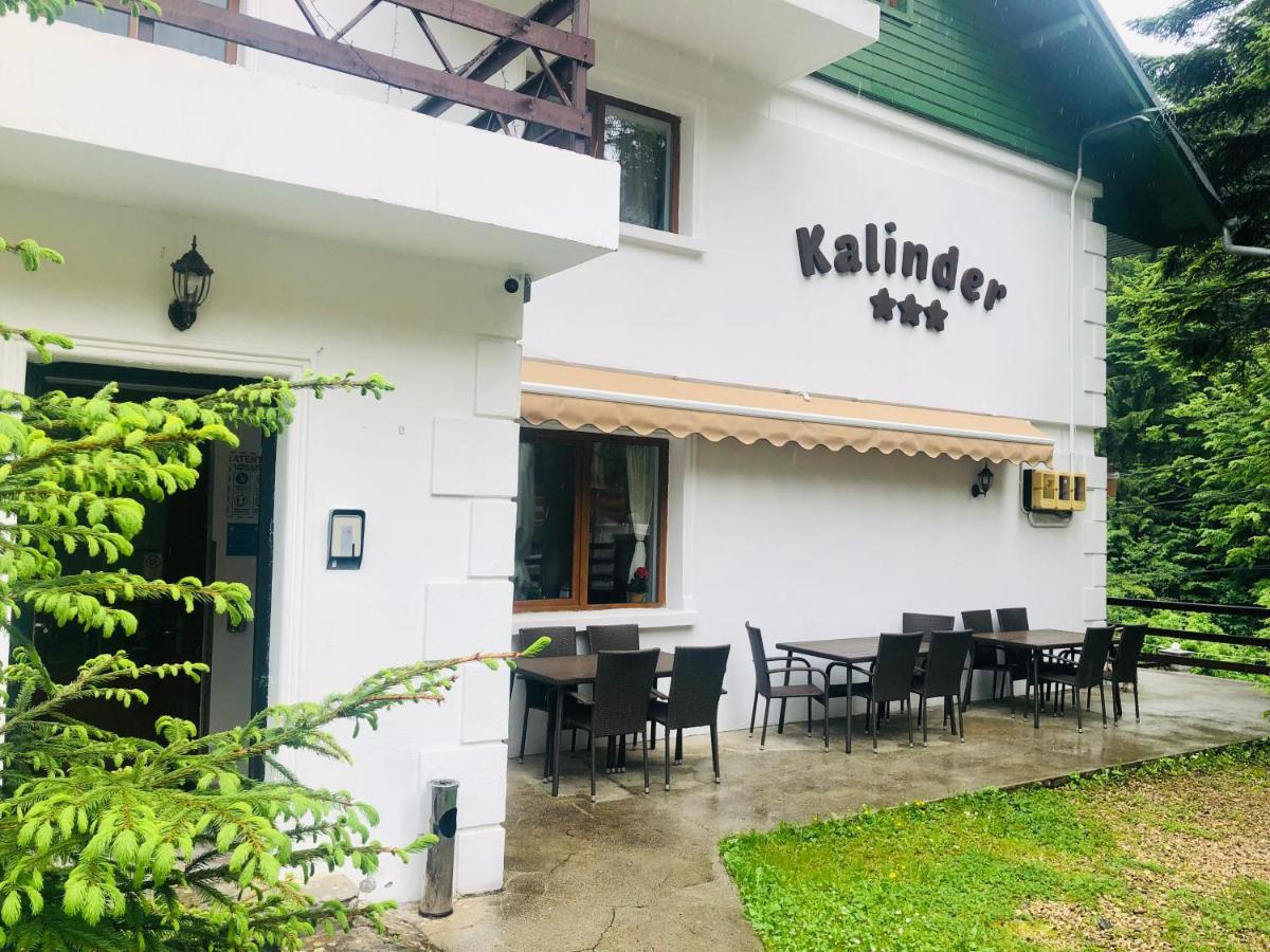 Pensiune & Restaurant Kalinder Buşteni Eksteriør bilde
